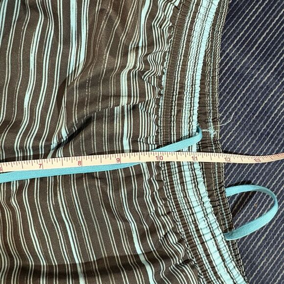 Nike Dri-FIT Running Shorts Women S Blue Striped Pink Trim Athletic Training Gym - Picture 8 of 9